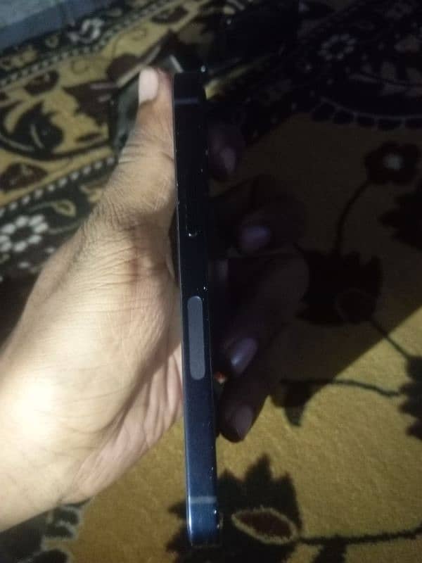 iphone 12 mini 64gb all okay non Pta battery abhi 79 hoe ha baqi All o 2