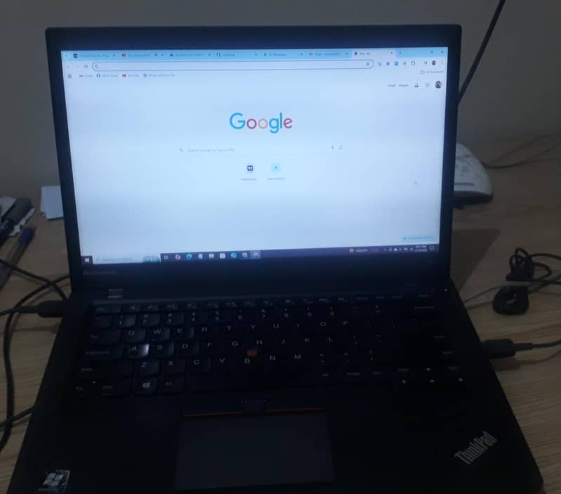 Lenovo T450S Core(i5)12gb Ram Thinkpad in Good Condition (No Exchange) 2