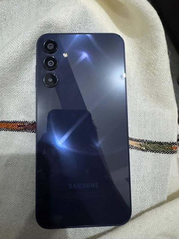 Samsung A15 9