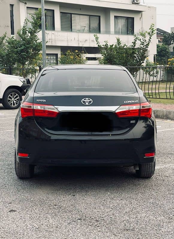 Toyota Corolla GLI 2016 1