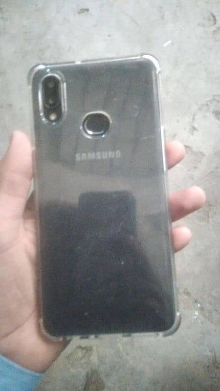 Samsung galaxy a10s 4