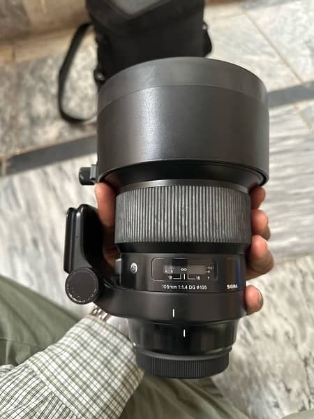 Sigma 105mm f/1.4 DG HSM Art Lens for Canon EF 4