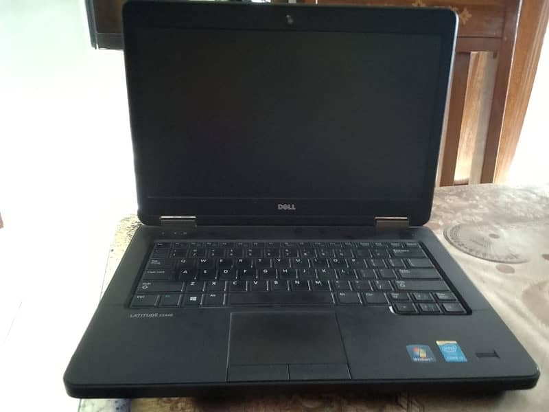 Dell: LATITUDE E5440 i3 5th Gen 0