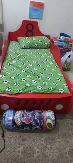 Boy car bed