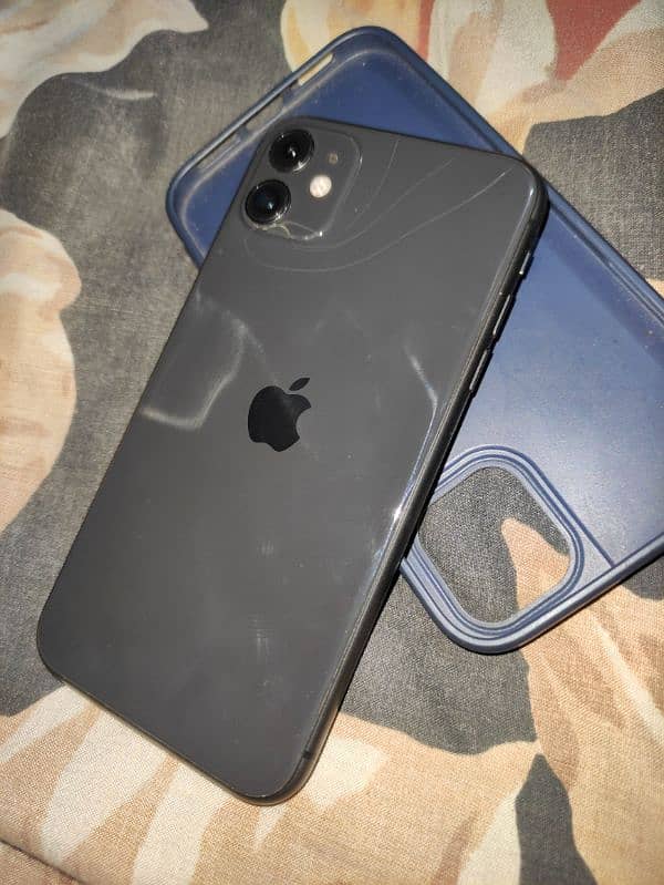 iphone 11  factory unlocked 0