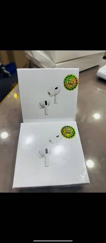 AK come ear buds 1