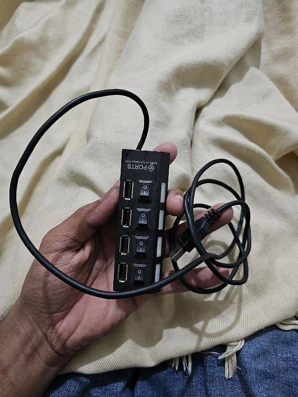 USB hub 4 ports 1