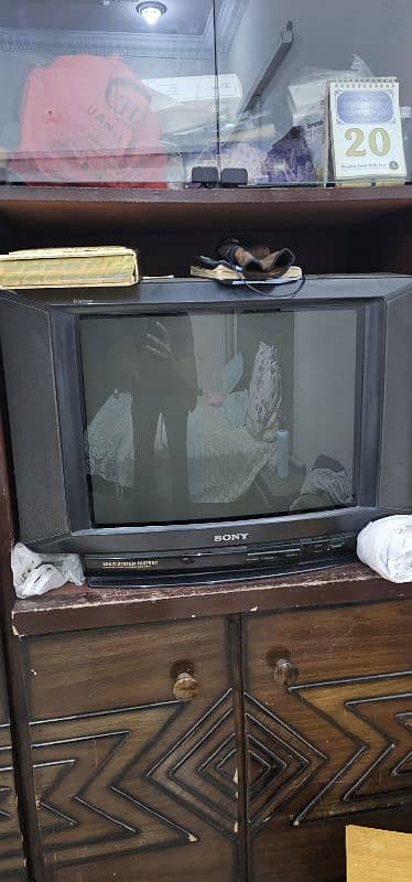 Original Sony Trinitron TV 0