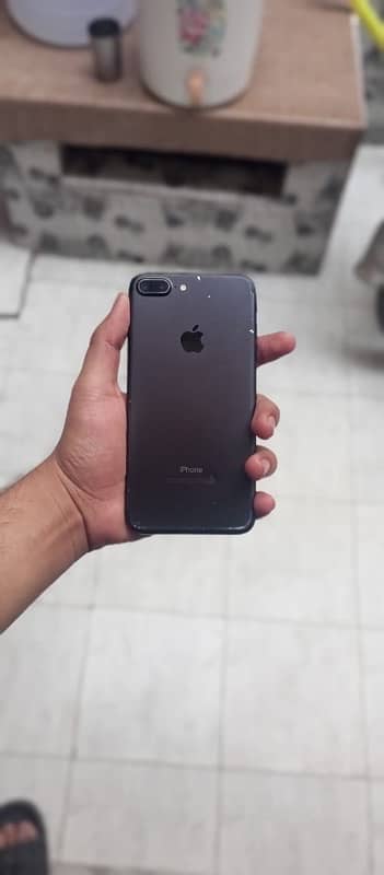 iphone 7plus 128 gb memory pta approved 3