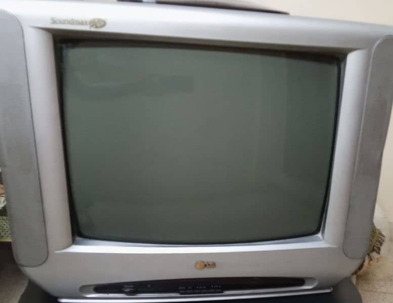 LG 21 inch TV With Trolley 0