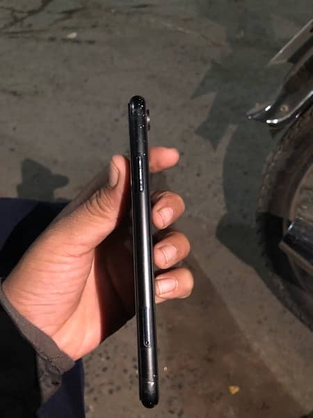 iPhone XR non pta 10/9 all ok 3