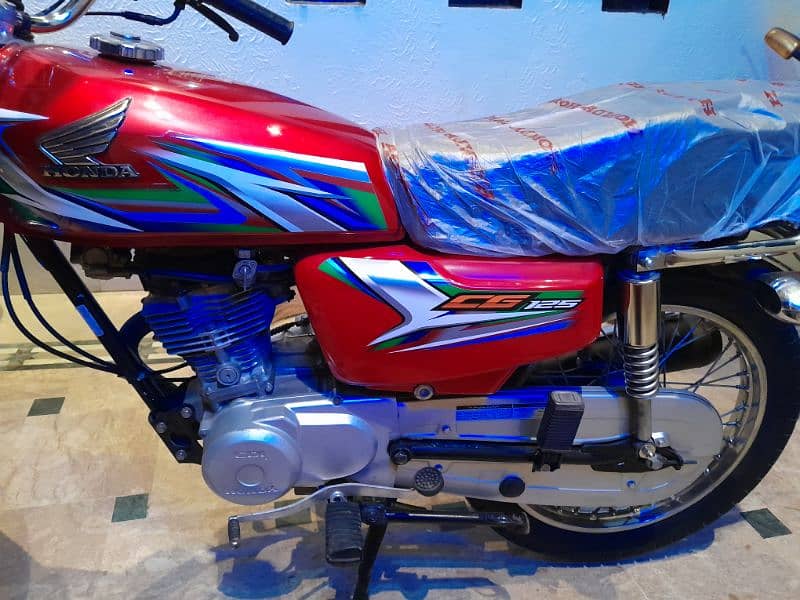 HONDA 125 03009468591 BRAND NEW BIKE 2023 4