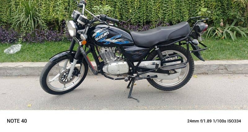 Suzuki GS 150se 2022 model sell Exchange 1