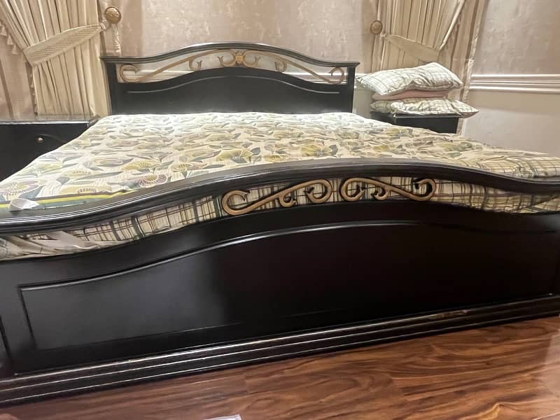 queen size bed with 2 side tables without mattress 3