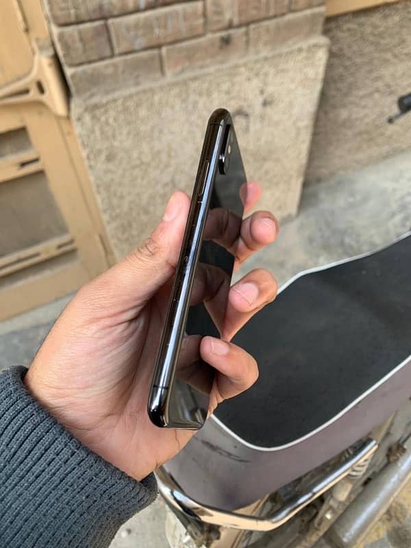 iphone xs 256 GB onic sim working 0