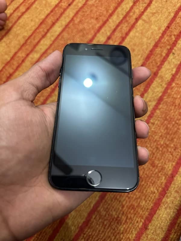 iPhone 7 128gb Pta Approved 3