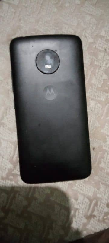 moto E4 read add carefully 1