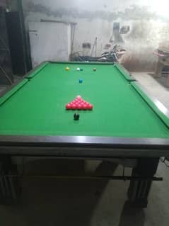 5/10 snooker table