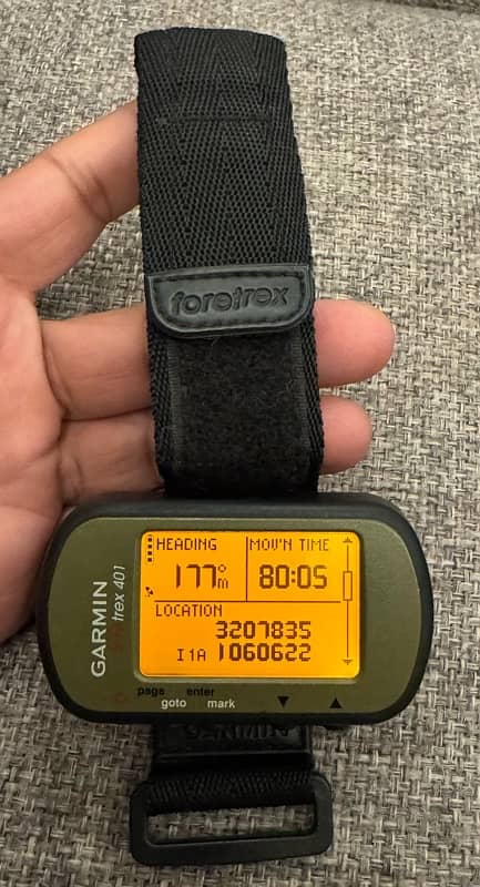 Garmin foretrex 401 Water Proof Hiking GPS 1