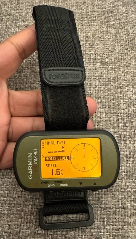 Garmin foretrex 401 Water Proof Hiking GPS 5