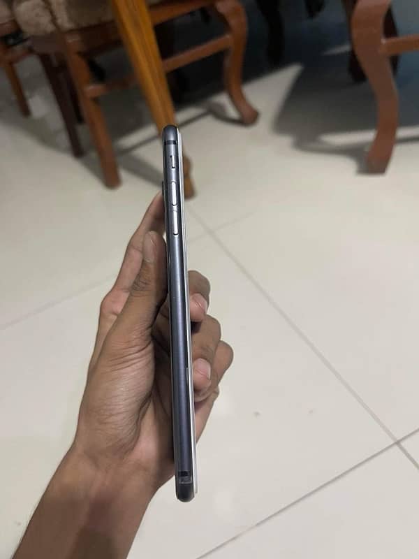 iPhone 8 plus pta approved 9