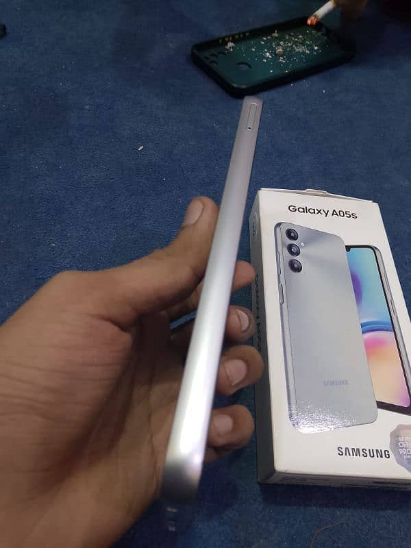 Samsung A05s 4