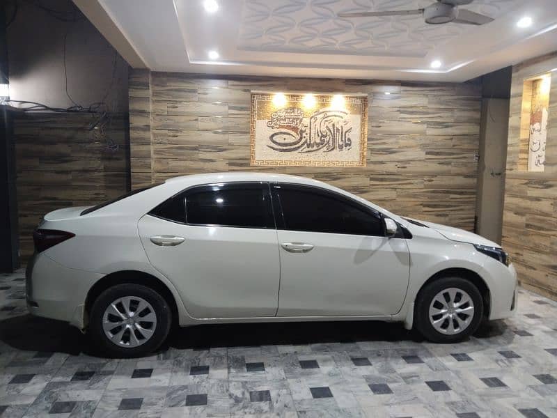 Toyota Corolla XLI 2015 6