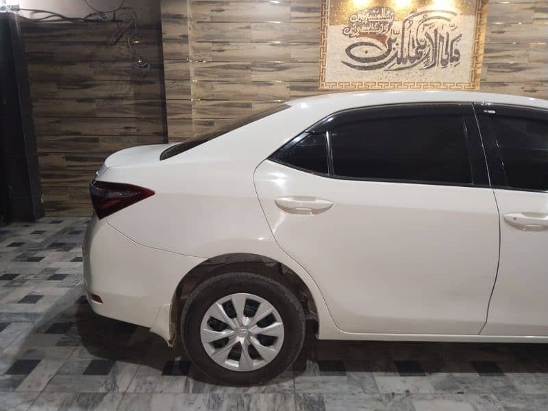 Toyota Corolla XLI 2015 9