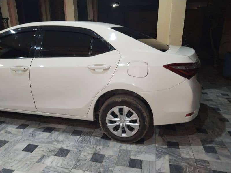 Toyota Corolla XLI 2015 11