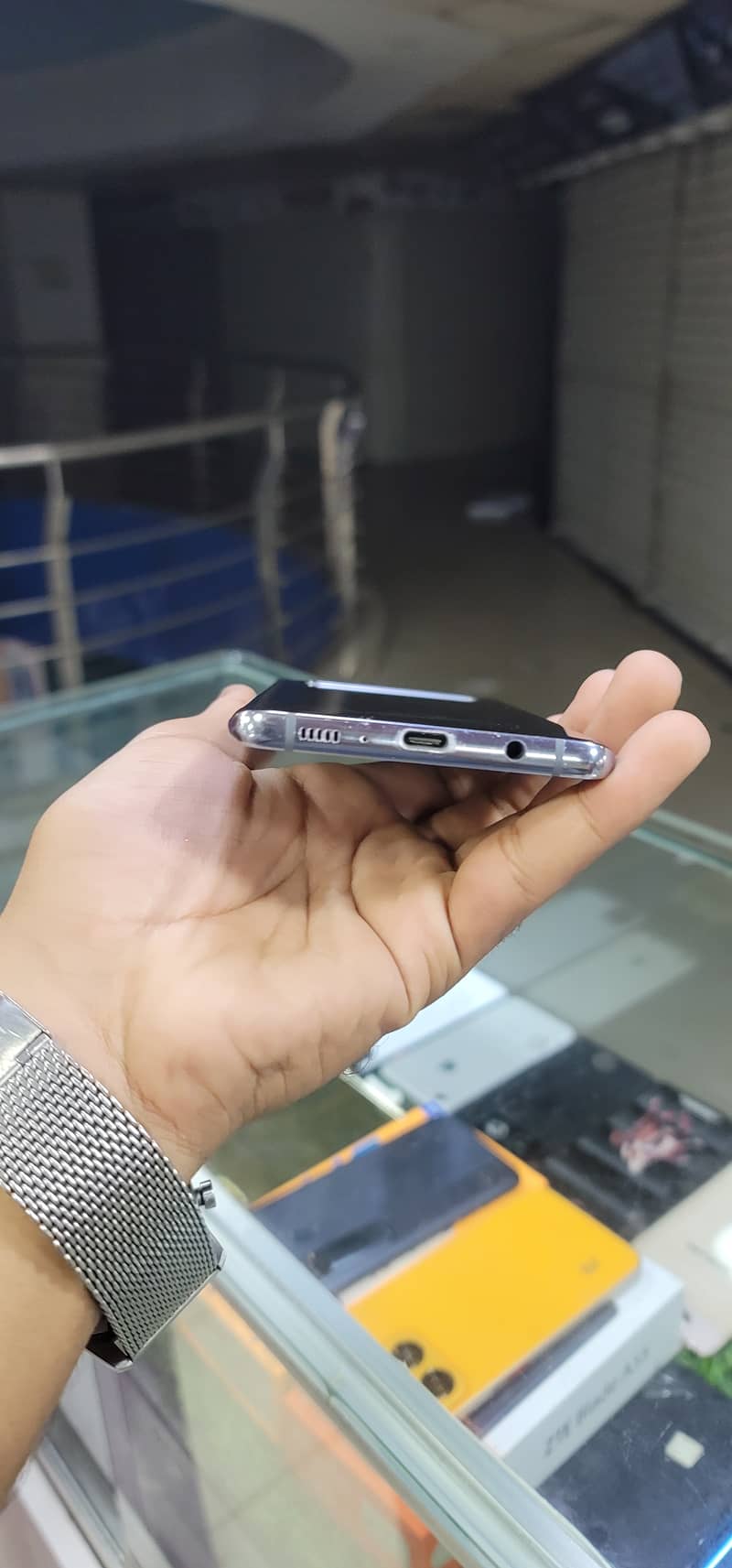 Sansung Galaxy S10-5G (8/256) 2