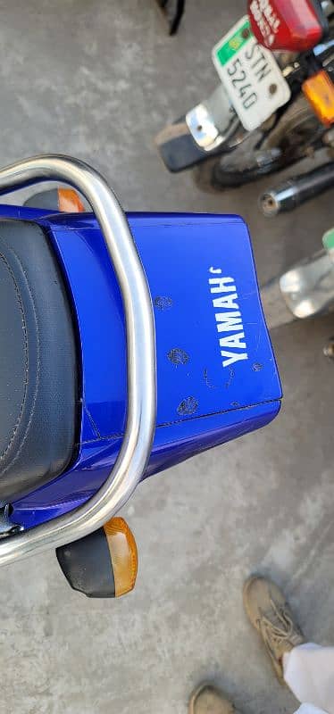 yamaha ybr g 125cc 6