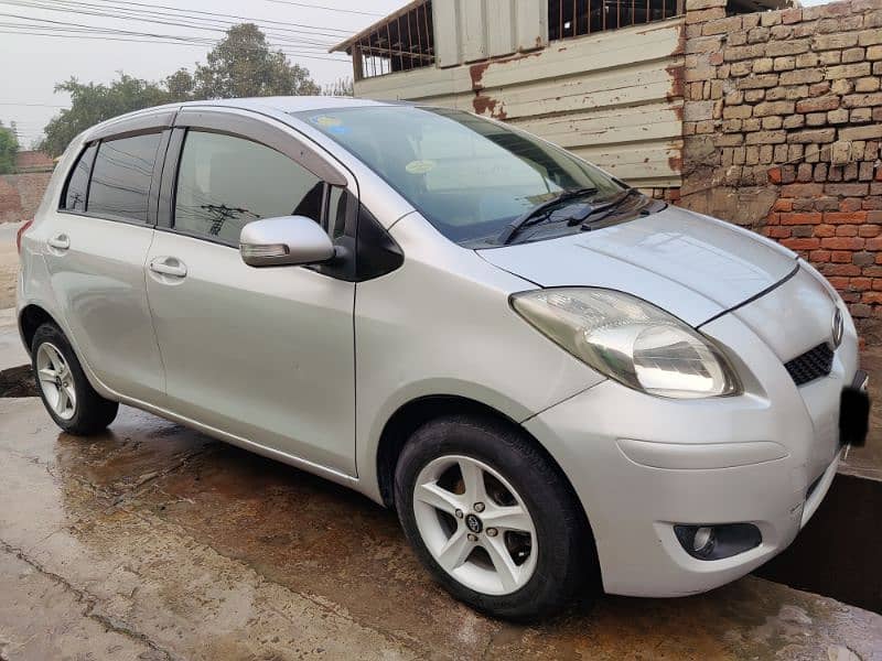 Toyota Vitz 2008 Geniune condition 5