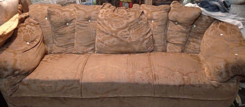 1.2. 3 sofa good condition 1