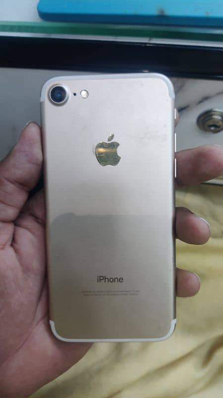 i Phone 7 32gb  Pta Approve 0