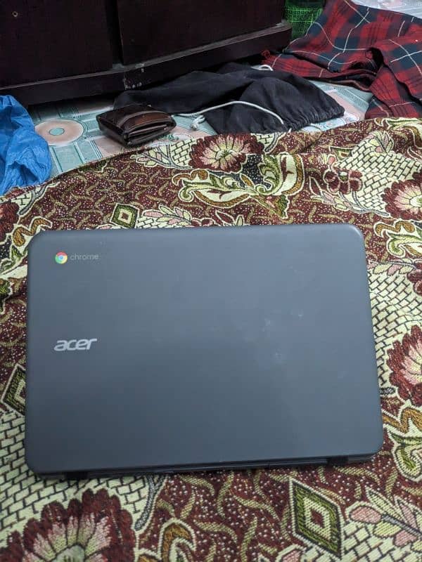 acer chromebook (full touch led screen) 12 inch 1