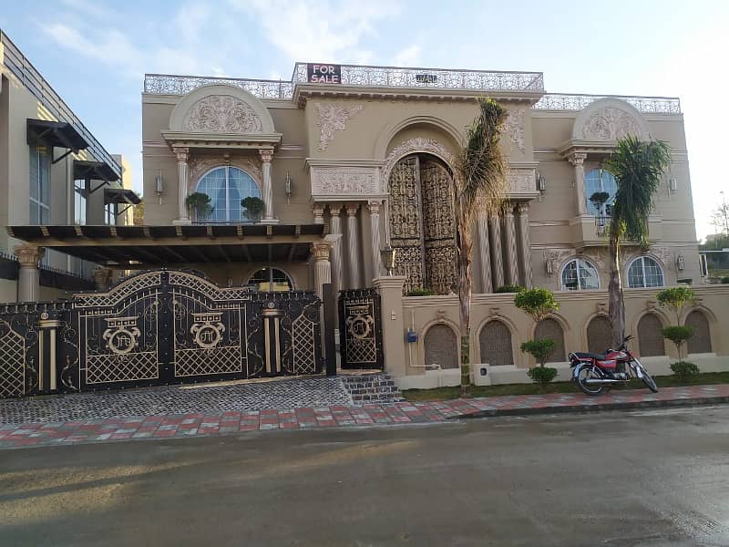 35 Marla Luxury Royal Palace Available For Sale In DHA Phase 5 1