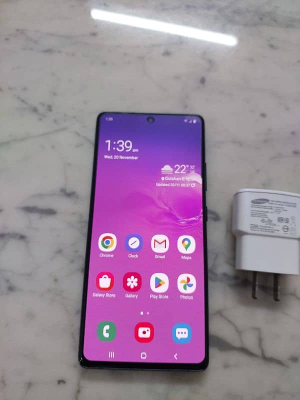 Samsung Galaxy S10 Lite 0