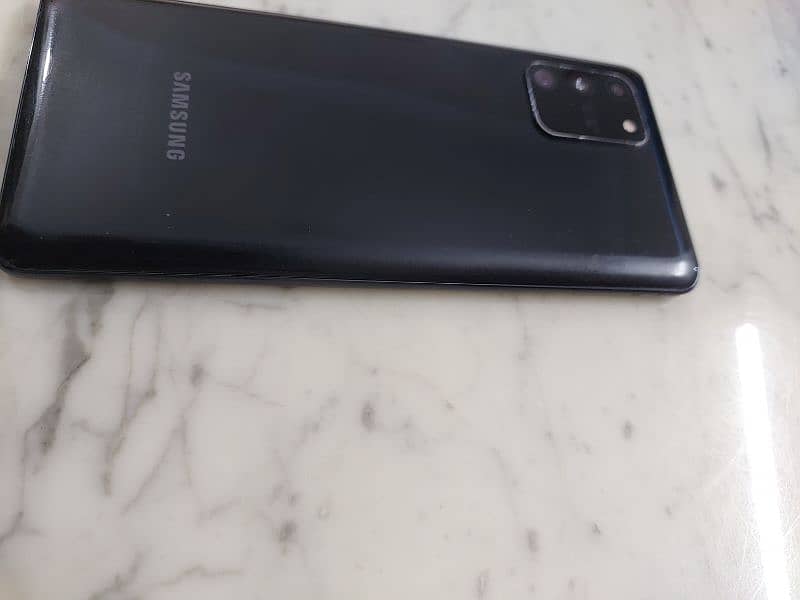 Samsung Galaxy S10 Lite 8