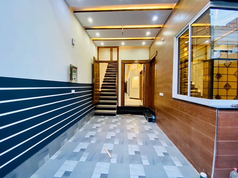 6.5 Marla Brand New Triple Storey House For Sale In Samanabad Lahore 2