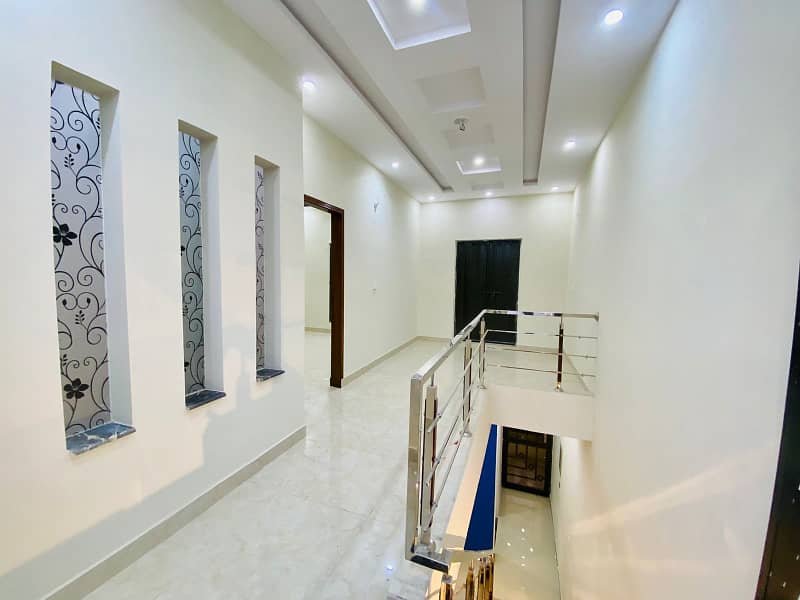 6.5 Marla Brand New Triple Storey House For Sale In Samanabad Lahore 37