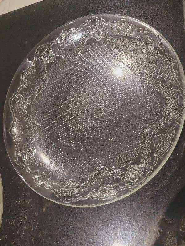 6 full size glass plates 1