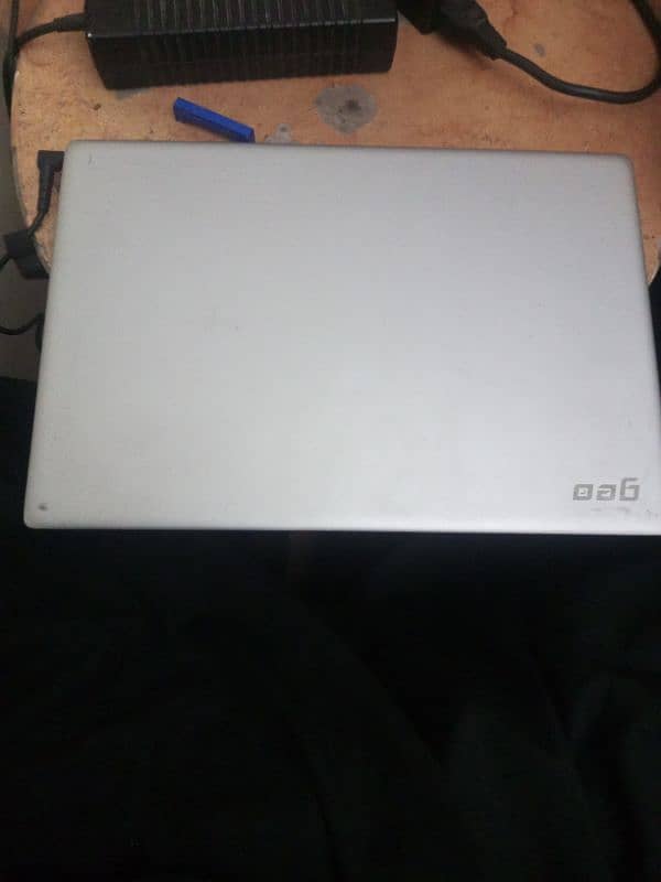 geobook 3si core i3 5th generation 1