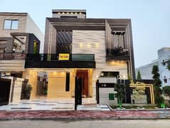 10 Marla brand new luxury house for sale