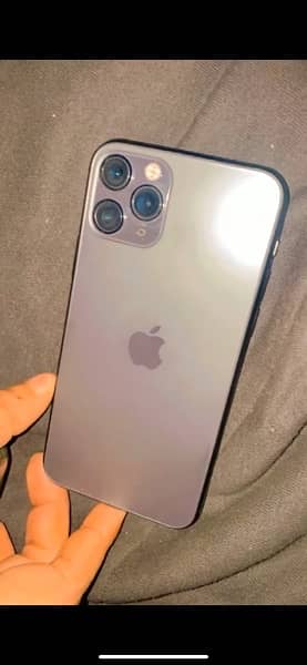 Iphone 11 pro max 256 GB 9/10 LLA ( Non Pta) 0