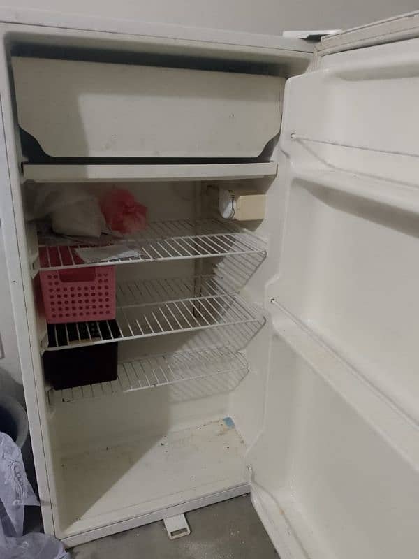 Room fridge 5