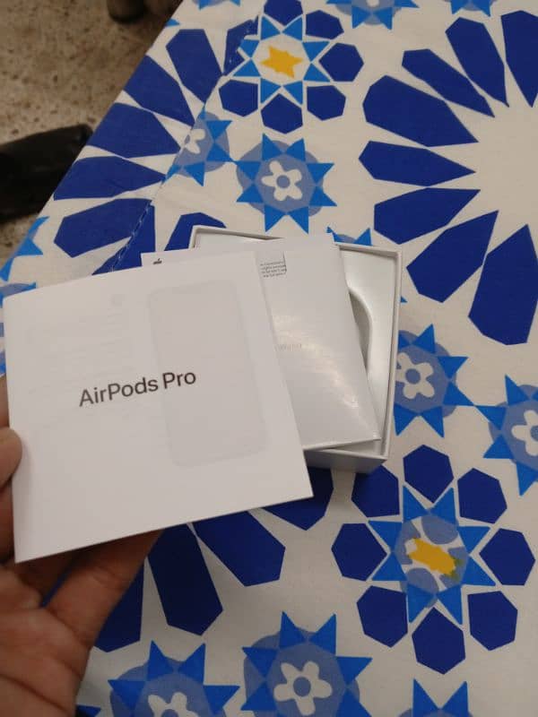 Airpods pro 2 registered on Apple 7