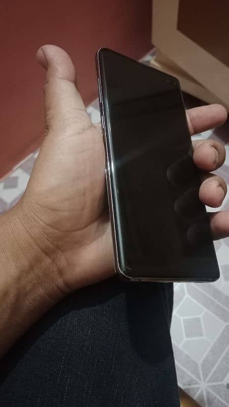 S10 plus he 2