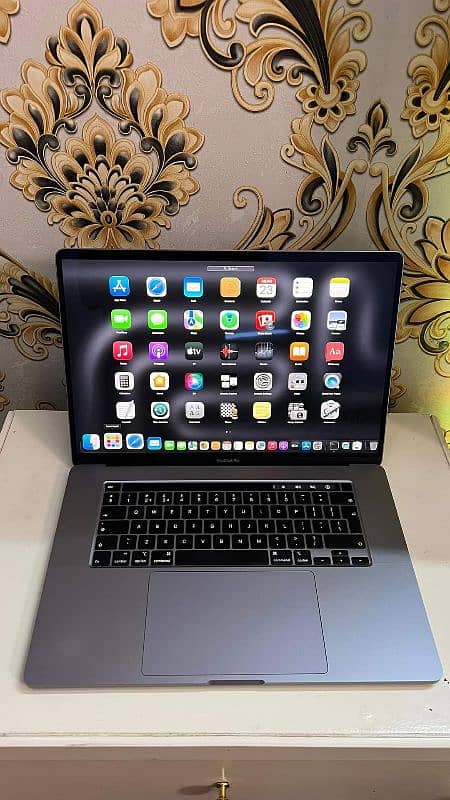 MACBOOK PRO 2019 (A2141)  16'' INCHES (CORE I7)  AVAILABLE IN QUANTITY 2