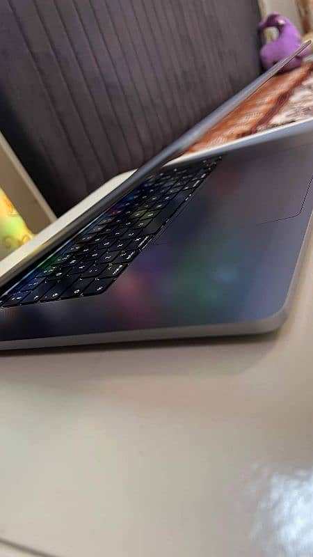 MACBOOK PRO 2019 (A2141)  16'' INCHES (CORE I7)  AVAILABLE IN QUANTITY 8