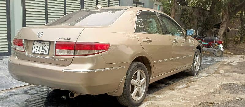 Honda Accord 2005 9